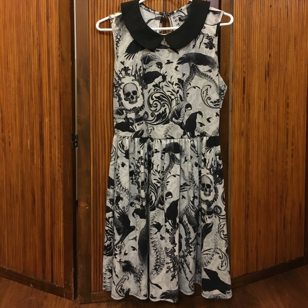 SALE Gothy Peter Pan collar dress